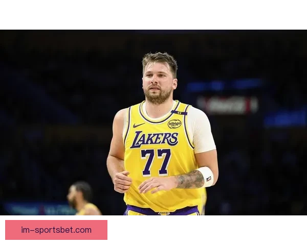 杰弗森回应东契奇批评称巨星初期投篮为热身 老詹离队后湖人面临夺冠断层 杰弗森回应东契奇批评称巨星初期投篮为热身 老詹离队后湖人面临夺冠断层